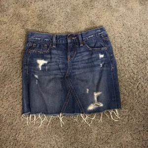 OLD NAVY MINI DENIM SKIRT SIZE 0